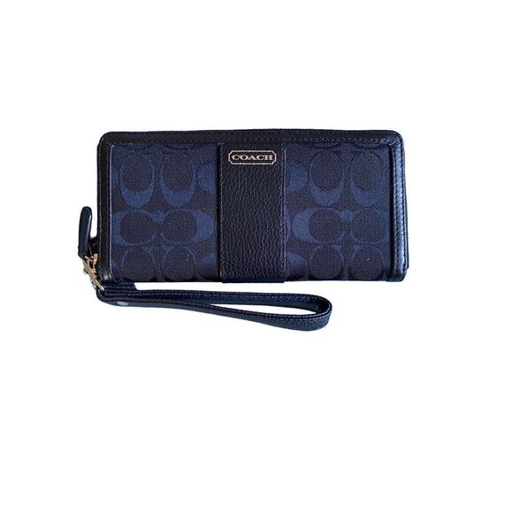 Coach signature logo, accordion, zip wallet, black jacquard clutch - Picture 1 of 5